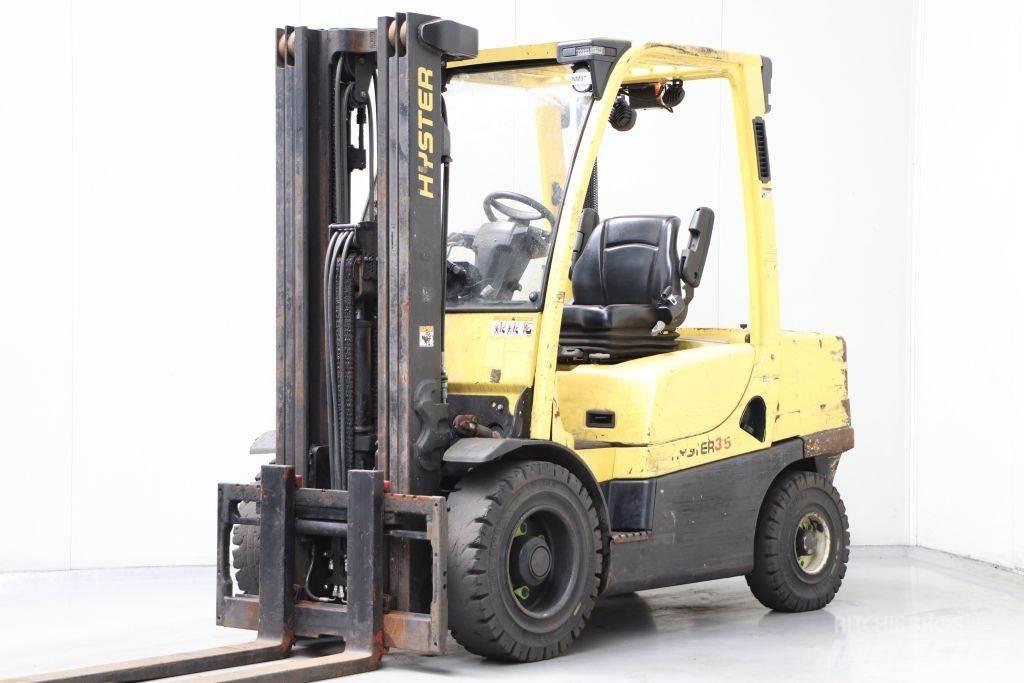Hyster H3.5FT Diesel Trucker