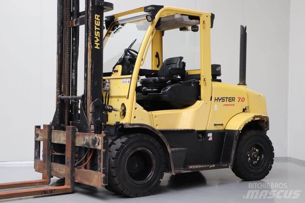 Hyster H7.0FT Diesel Trucker