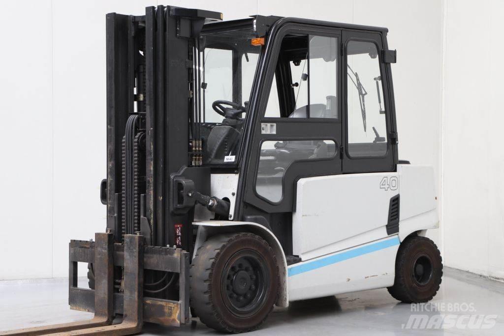 Hyundai 40B-9 Elektriske trucker