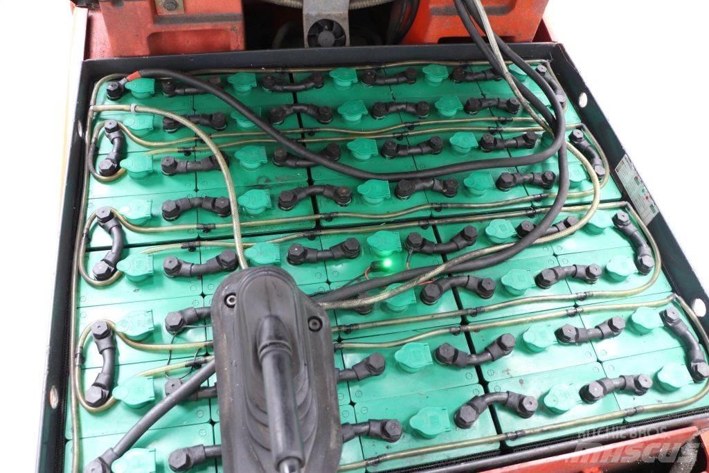 Linde E30S-03/600 Elektriske trucker