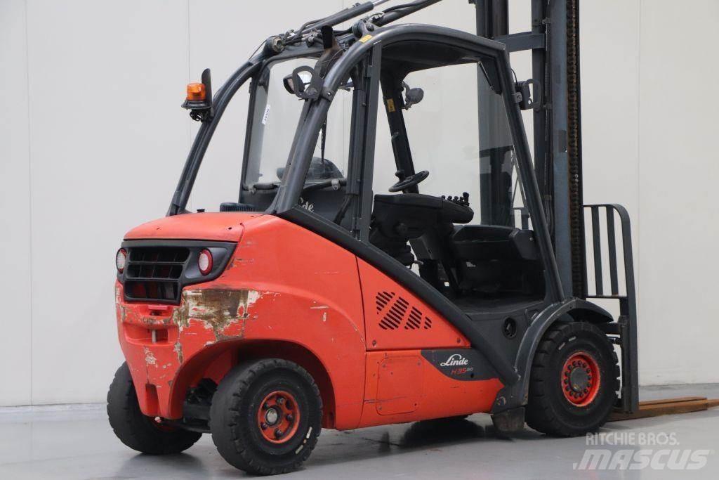 Linde H35D-02 Diesel Trucker