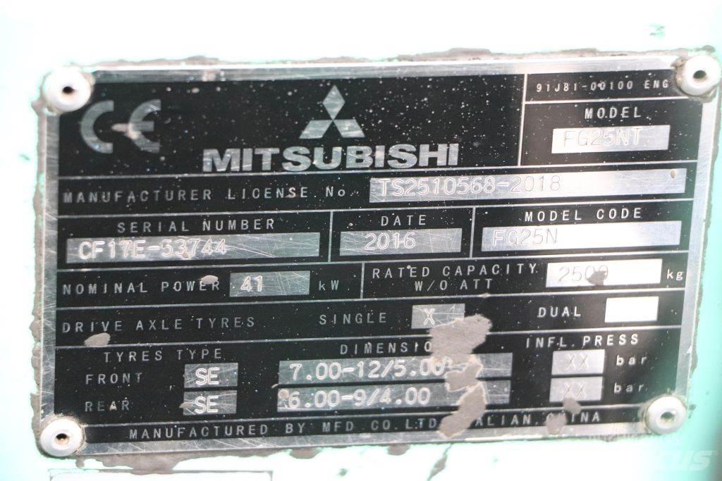 Mitsubishi FG25NT Propan trucker