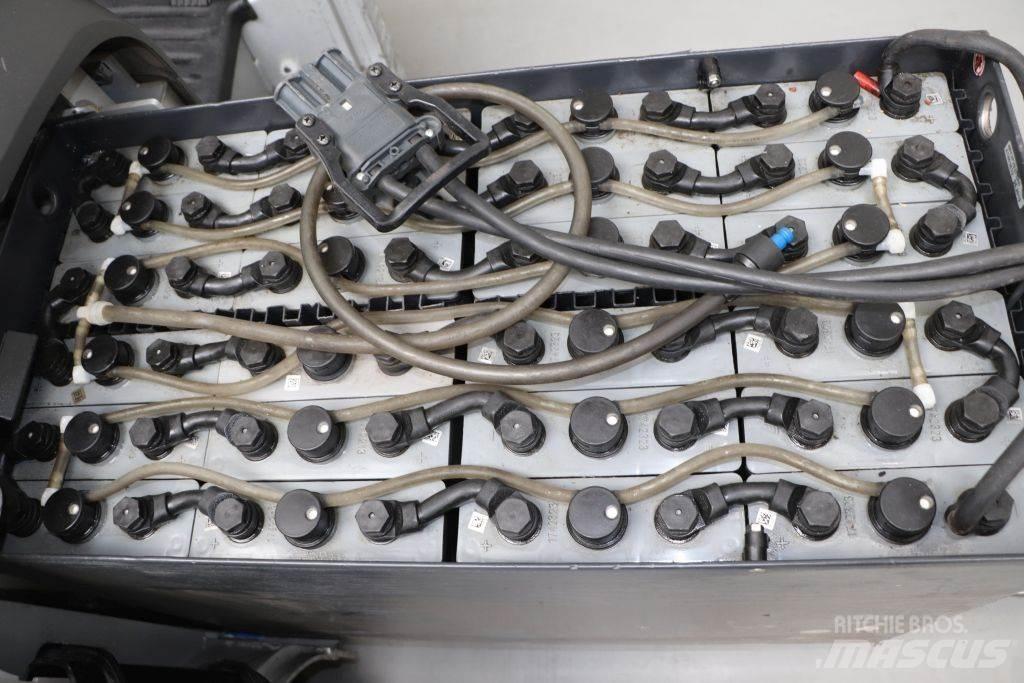 Still LTX70 Tauetraktor