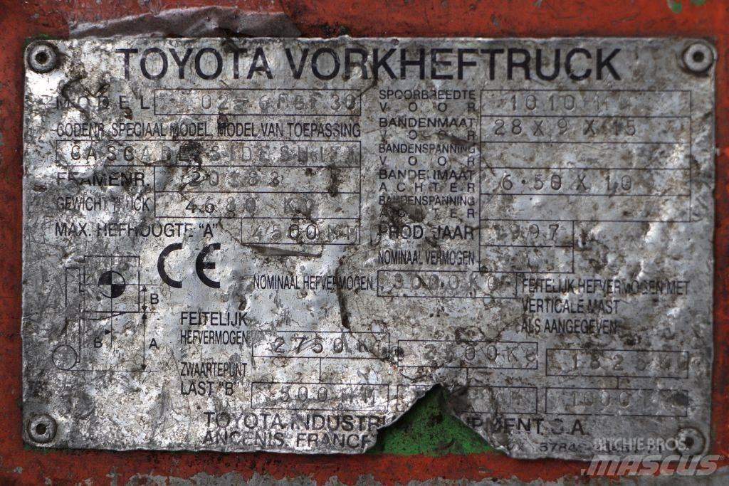 Toyota 02-6FGF30 Propan trucker