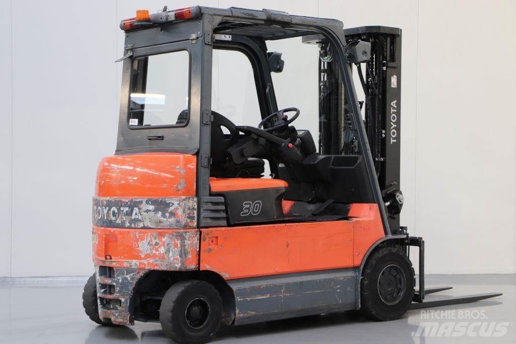 Toyota 7FBMF30 Elektriske trucker