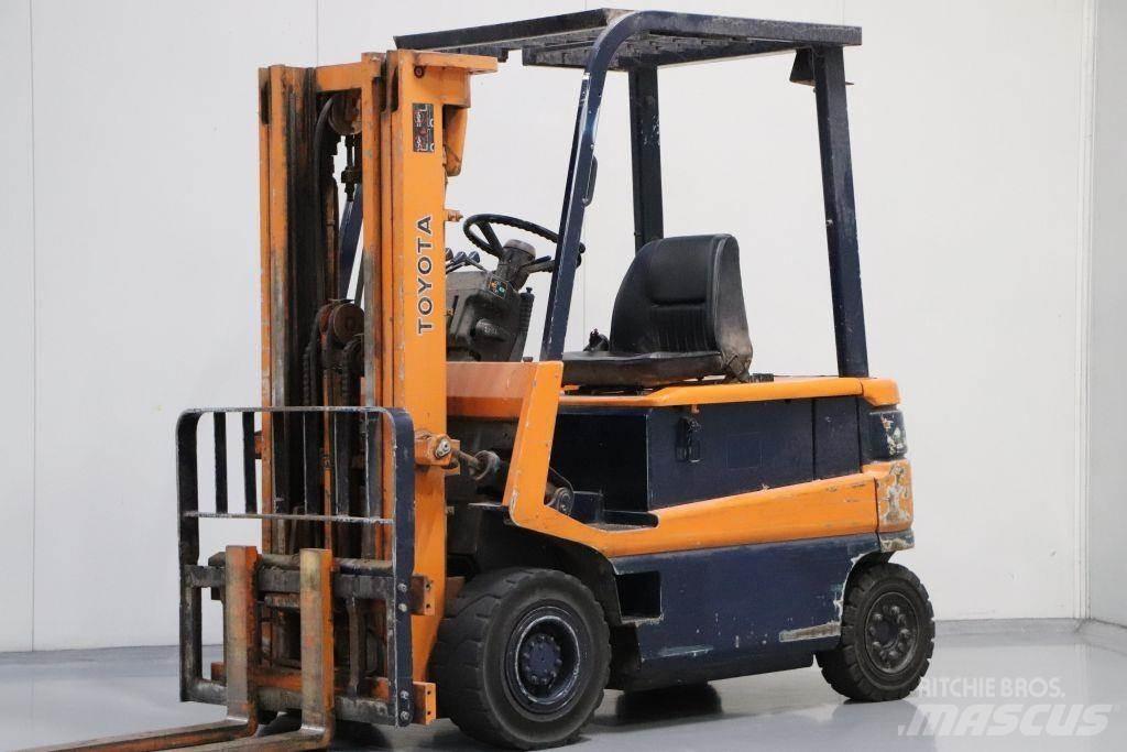 Toyota FBM25 Elektriske trucker
