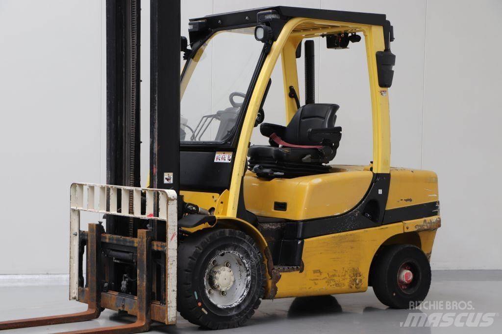 Yale GDP35VX Diesel Trucker