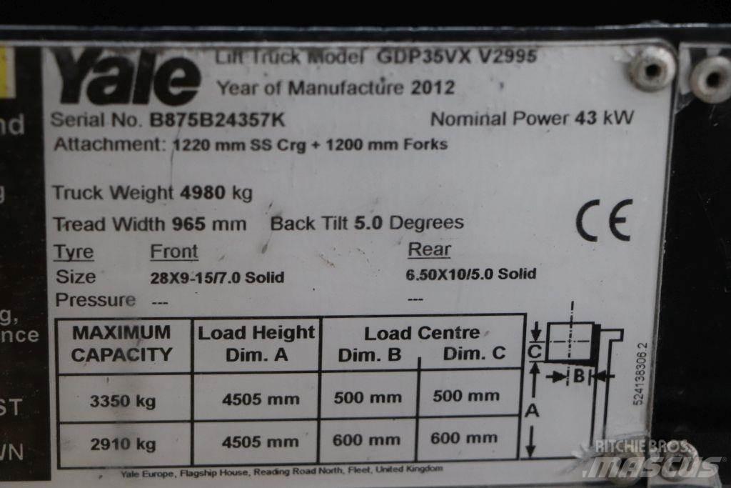 Yale GDP35VX Diesel Trucker