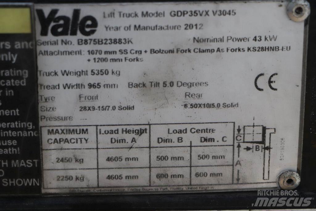 Yale GDP35VX Diesel Trucker