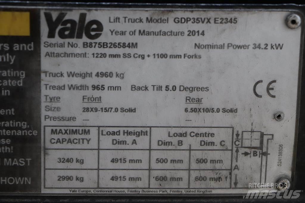 Yale GDP35VX Diesel Trucker