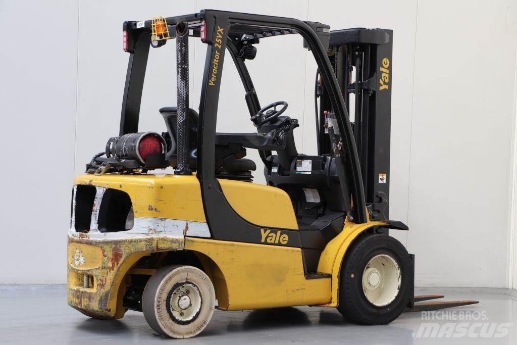 Yale GLP25VX Propan trucker