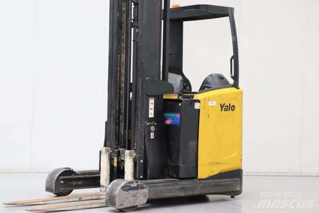 Yale MR20HD Skyvemasttruck