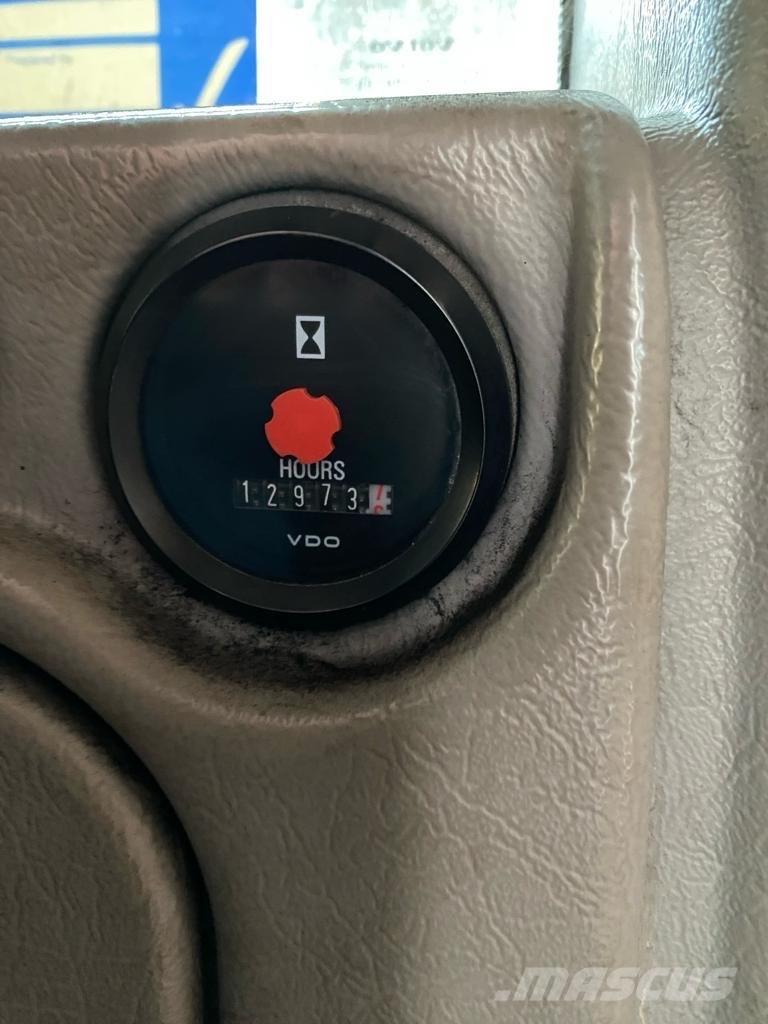 Volvo EC 360 C L Beltegraver