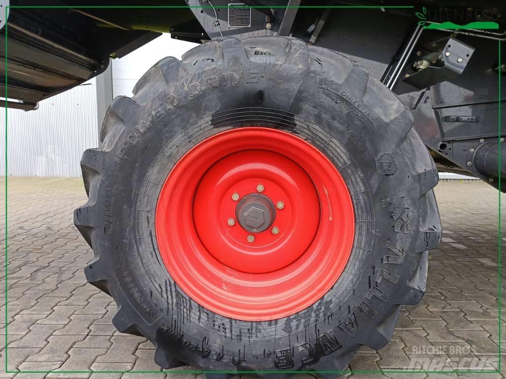 CLAAS Tucano 420 Skurtreskere