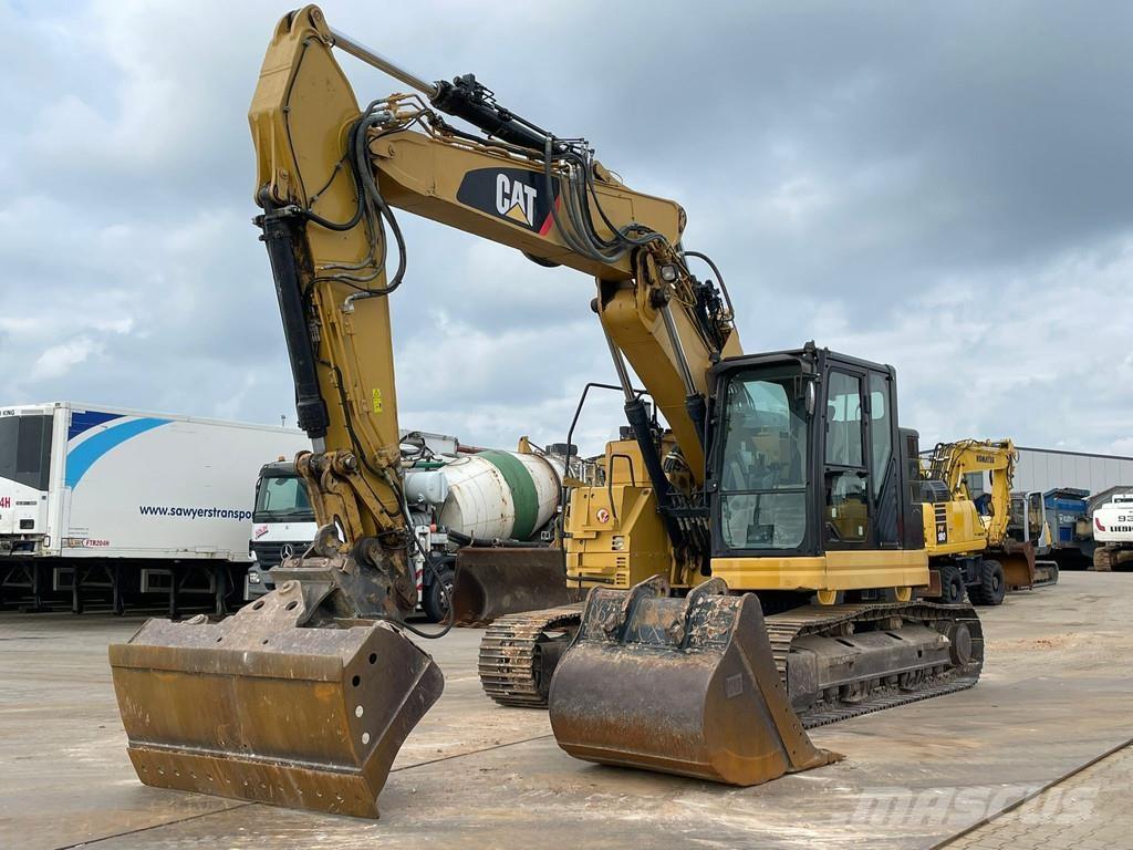 CAT 325F LCR Beltegraver