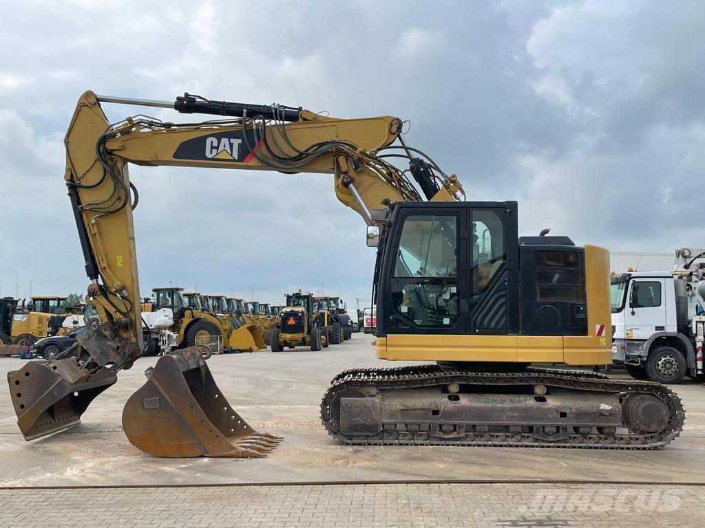 CAT 325F LCR Beltegraver