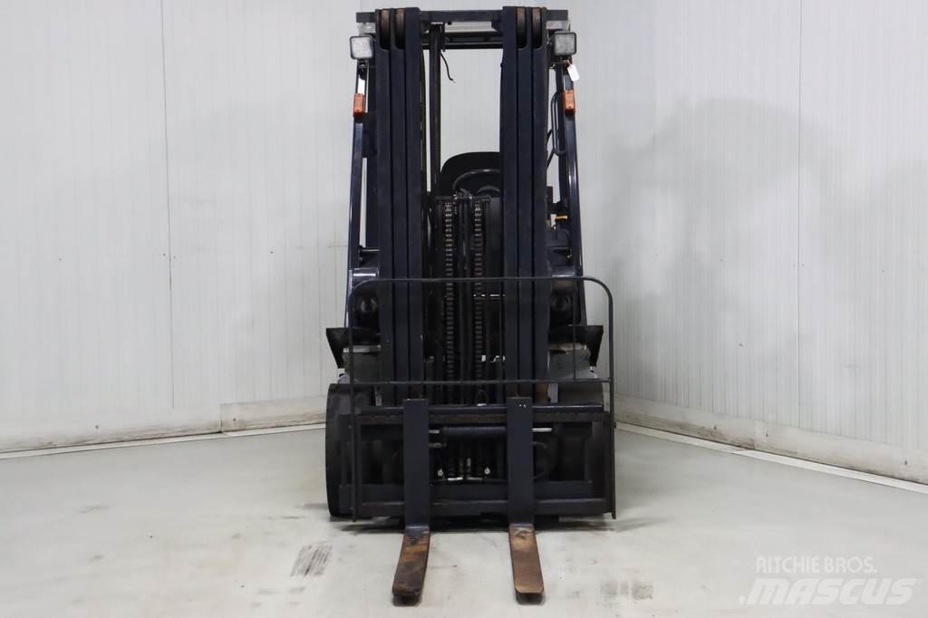 Nissan U1D2A20LQ Propan trucker