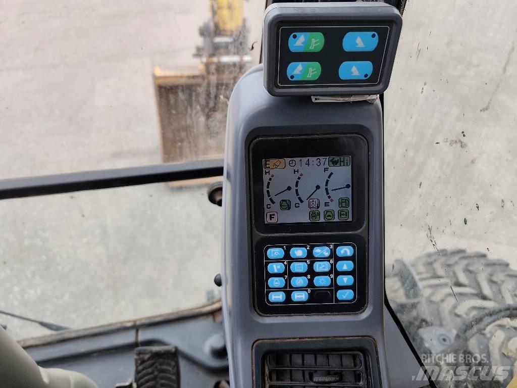 Komatsu PW 160-7E0 Hjulgravere