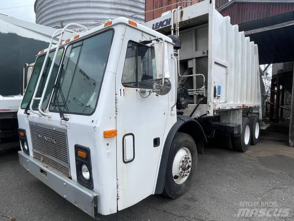Mack LE613 Renovasjonsbil