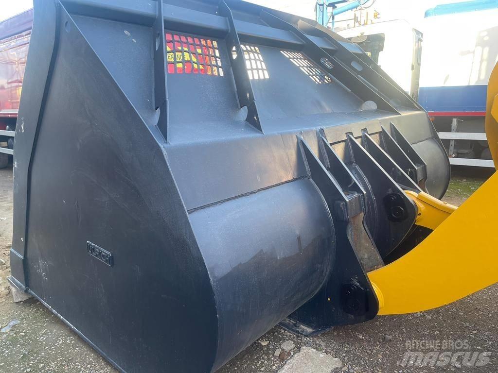 Komatsu WA 470 Hjullastere