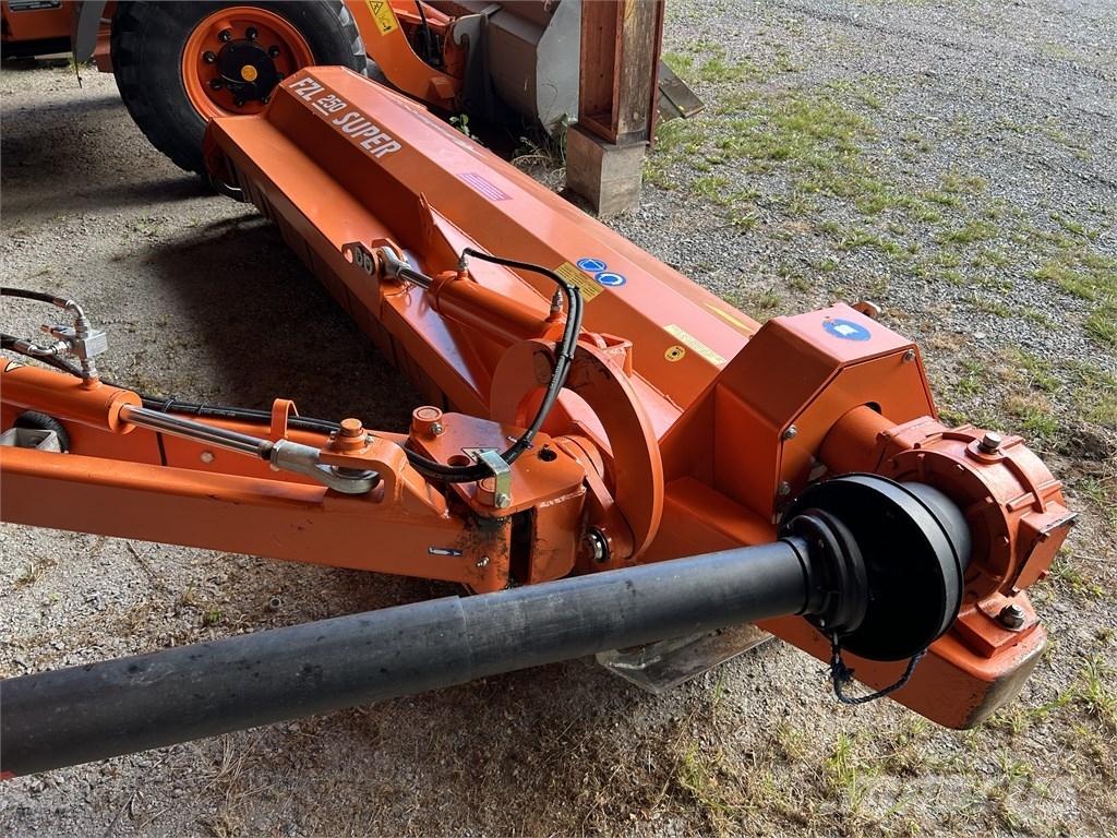 Agrimaster FZL250 Beitepussere og toppkuttere