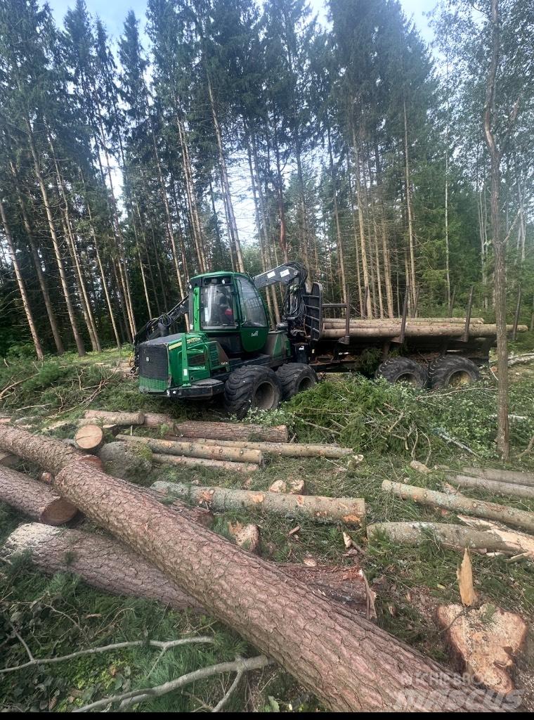 John Deere 1110 E Lassbærere