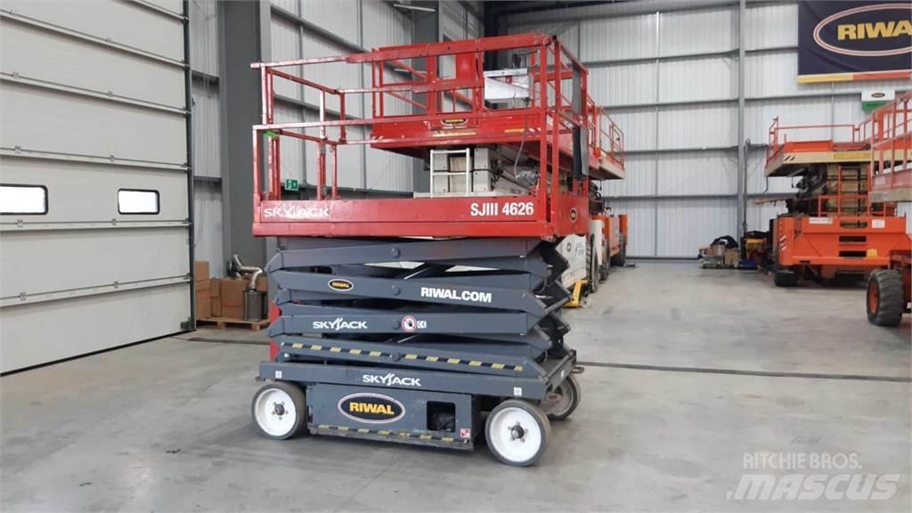 SkyJack SJIII4626 Sakselifter