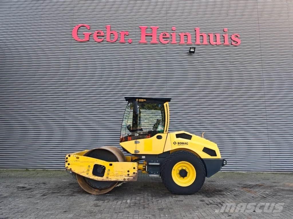 Bomag BW 177 D-5 Gummihjulsvalser
