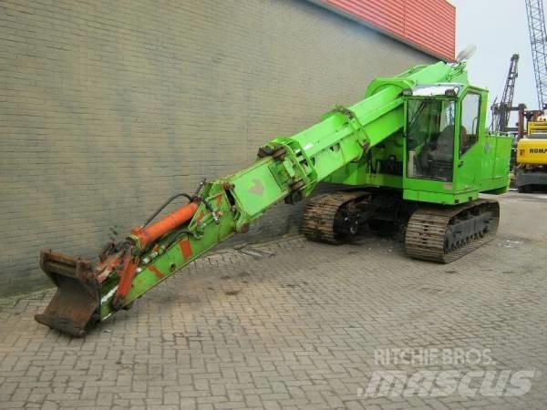  PL820R Spesialtilpassede gravemaskiner
