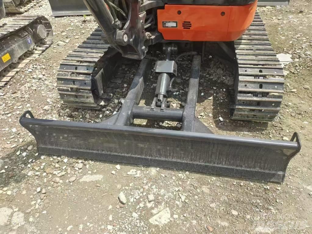 Kubota U 35 Minigravere <7t