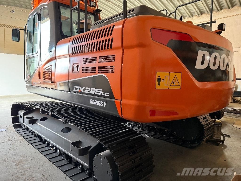  Dossan DX225Lc-5 Beltegraver