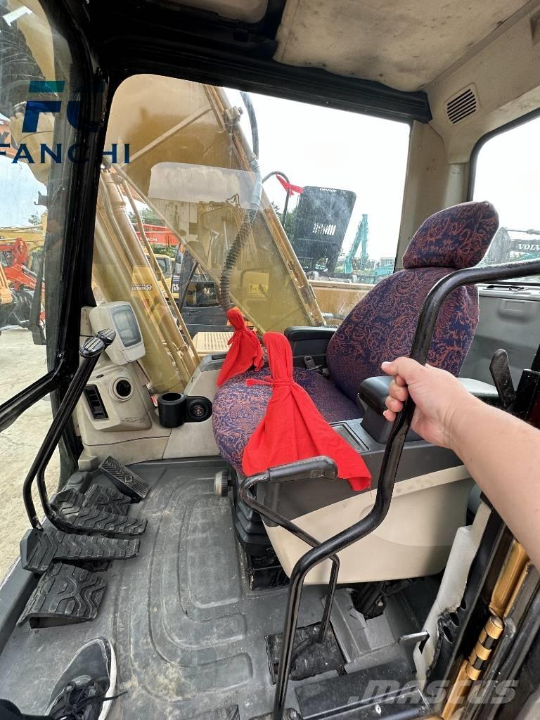 CAT 320 C L Beltegraver