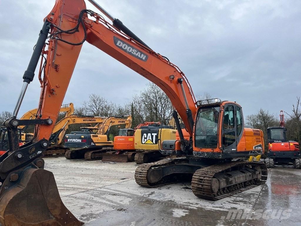 Doosan DX 225 LC-3 Beltegraver
