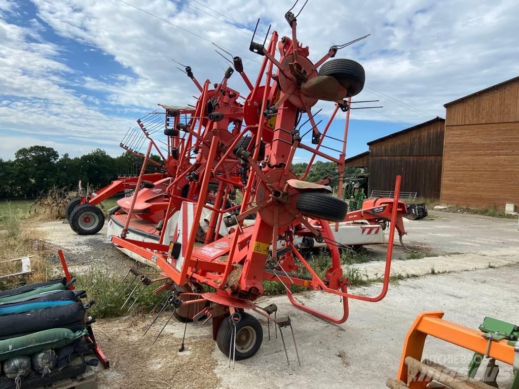 Kuhn GF8702 Raker og høyvendere