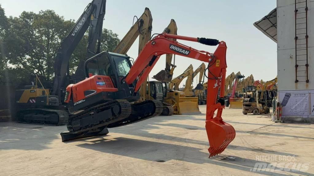 Doosan DX 60-9 C Beltegraver