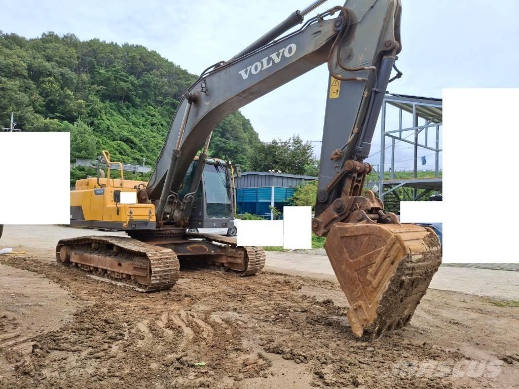 Volvo EC 300 D L Beltegraver