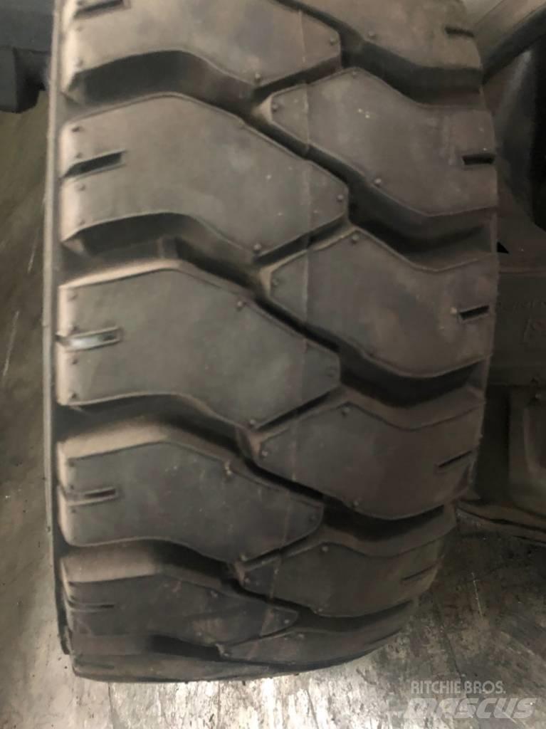 Armour 21x8-9 Dekk, hjul og felger