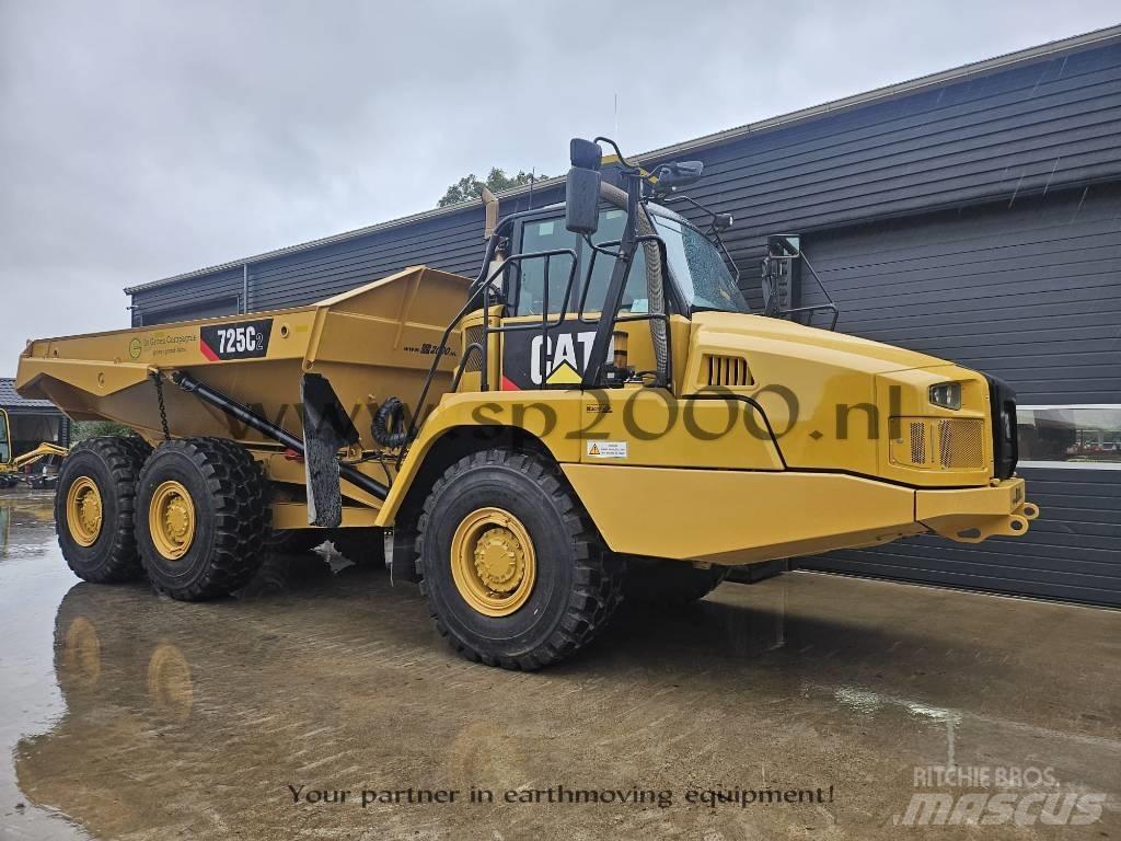 CAT 725C2 Rammestyrte Dumpere