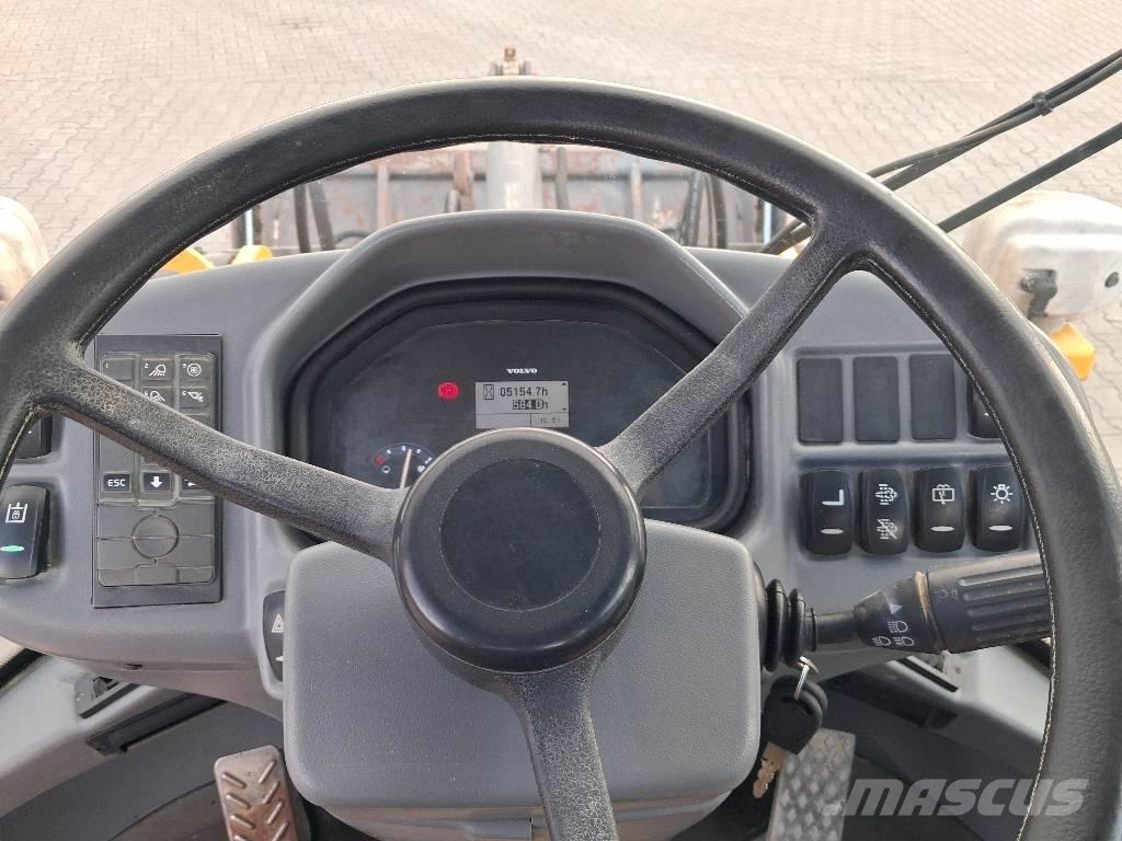 Volvo L 30 G Hjullastere