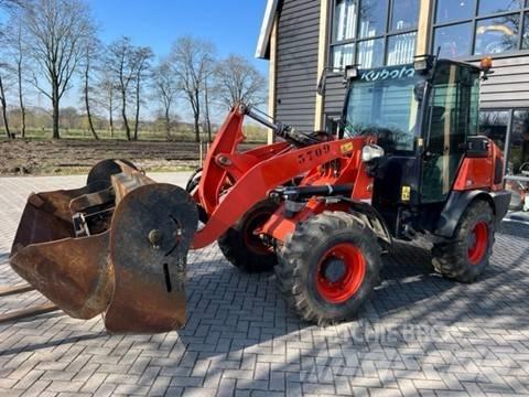Kubota R 082 Hjullastere