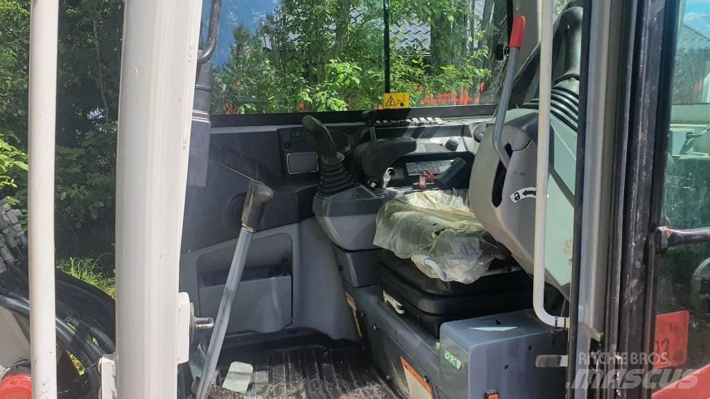 Takeuchi TB230 Minigravere <7t