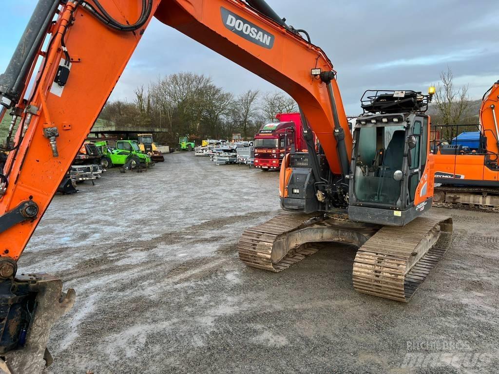 Doosan DX 235 Beltegraver