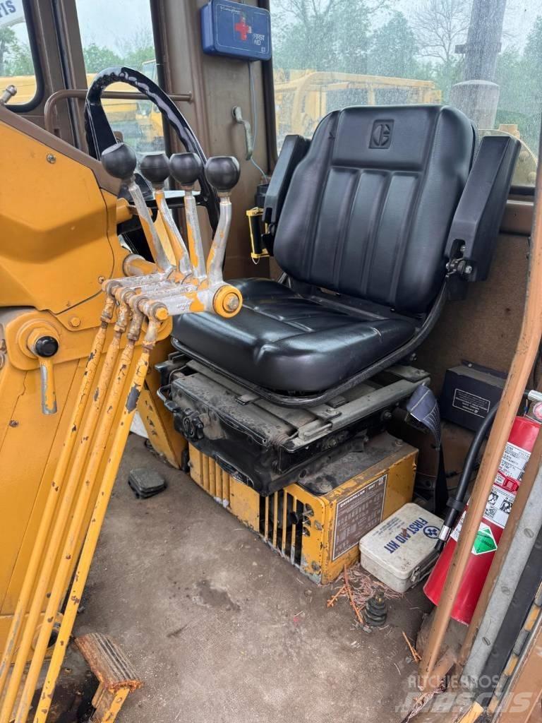 CAT 120 G Veihøvler
