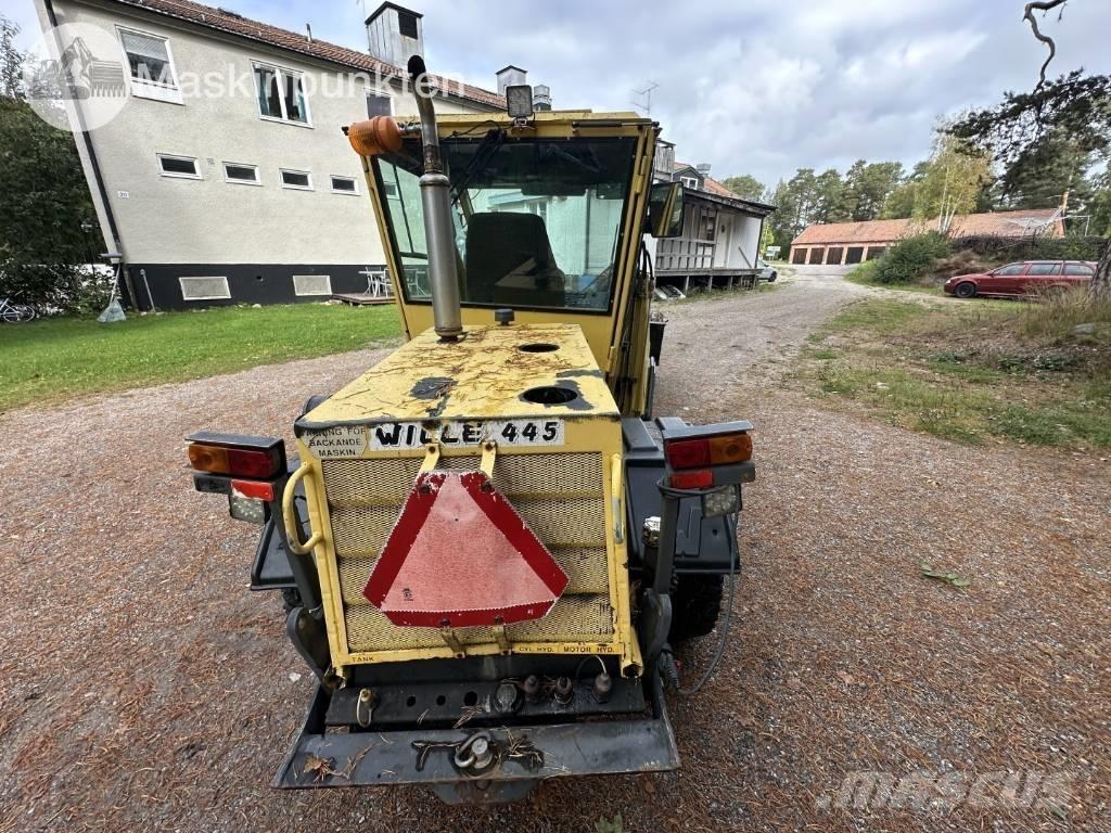 Wille 445 Redskapsbærere