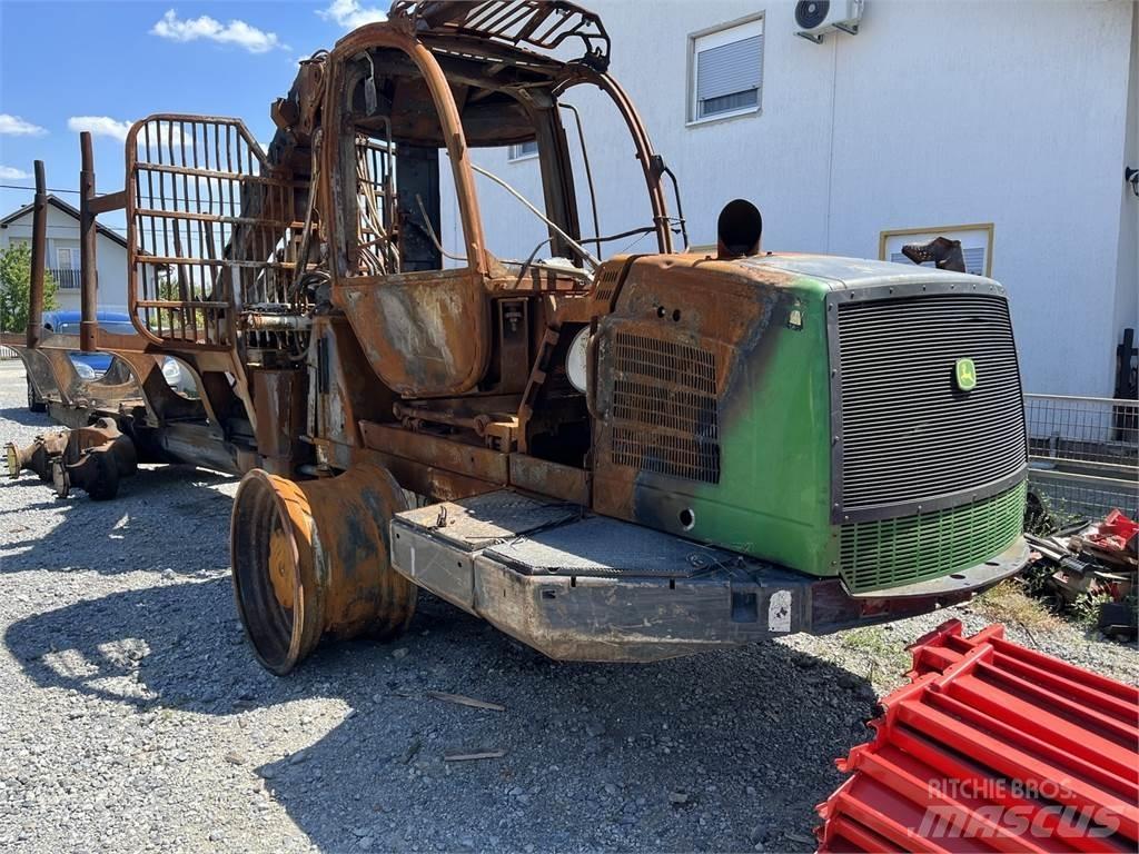 John Deere 1110E Lassbærere