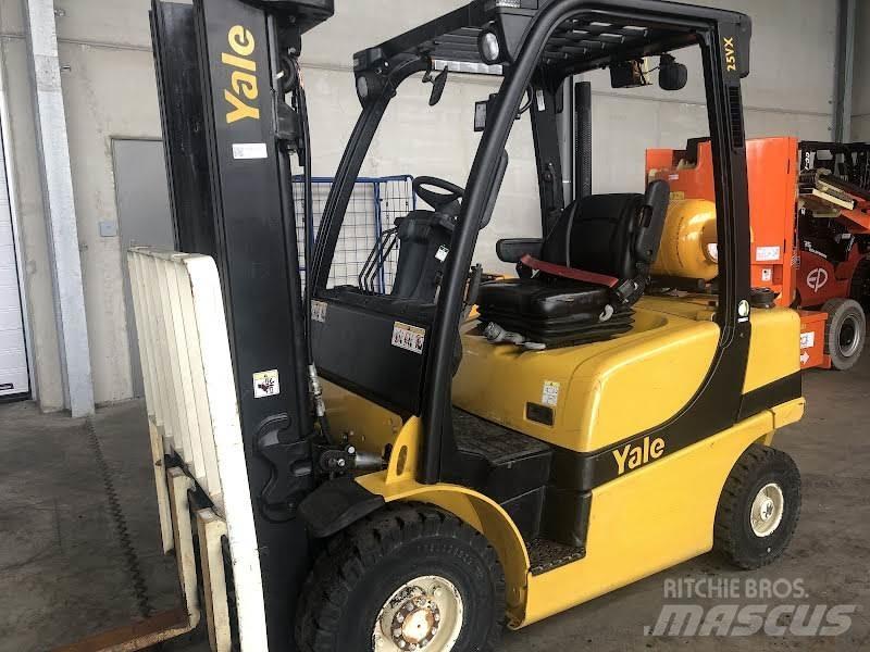 Yale GLP25VX Propan trucker