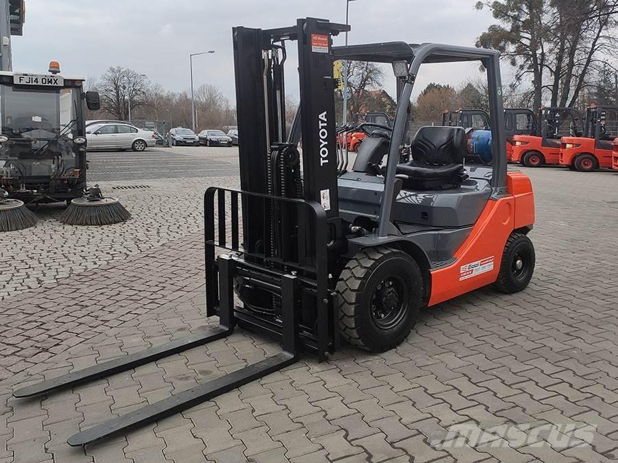 Toyota 02-8FGF20 Propan trucker