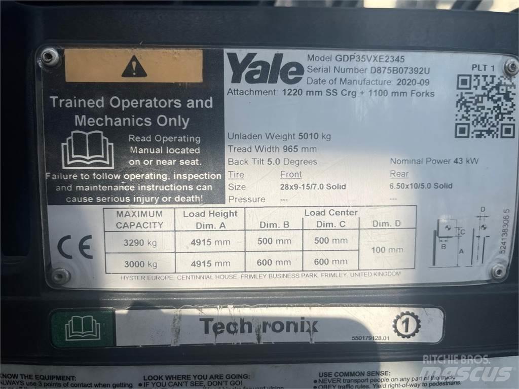Yale GDP35VX Diesel Trucker