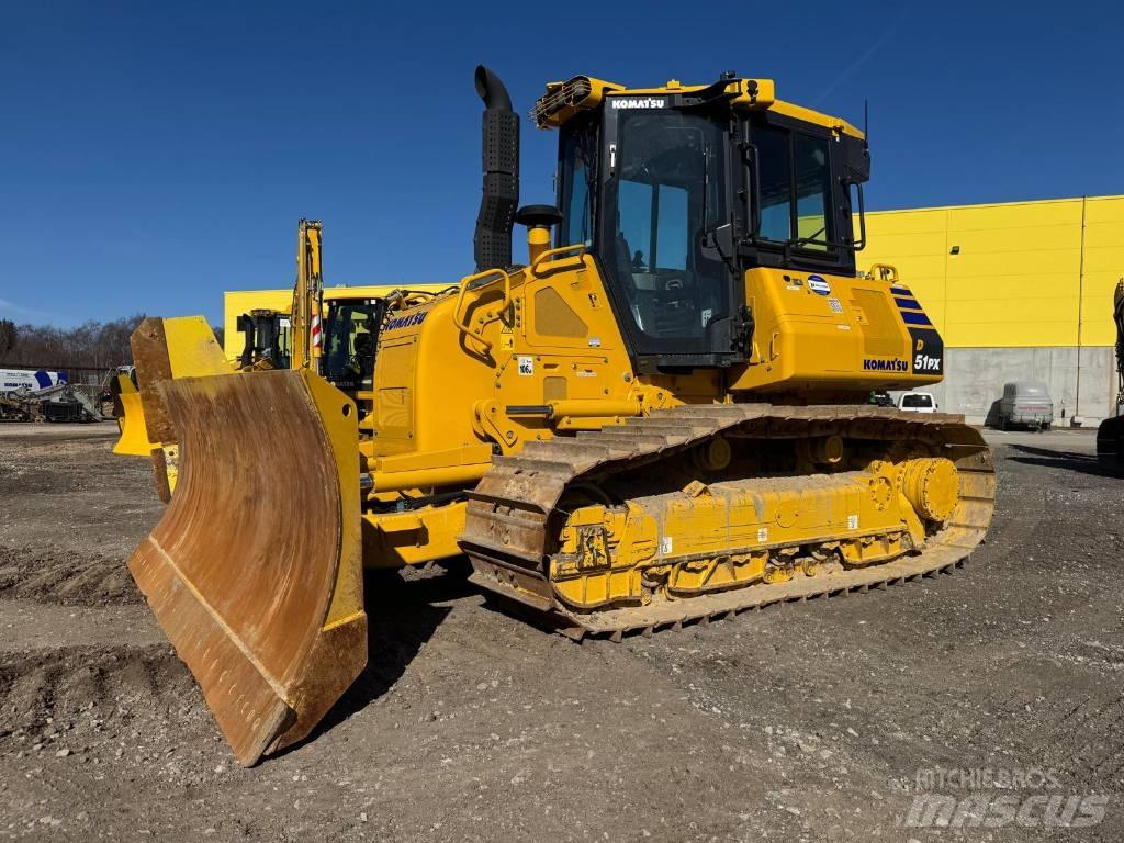 Komatsu D51PX-24E0 Dozere Beltegående