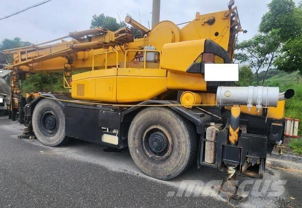 Kobelco RK 250-3 Røff terreng kraner